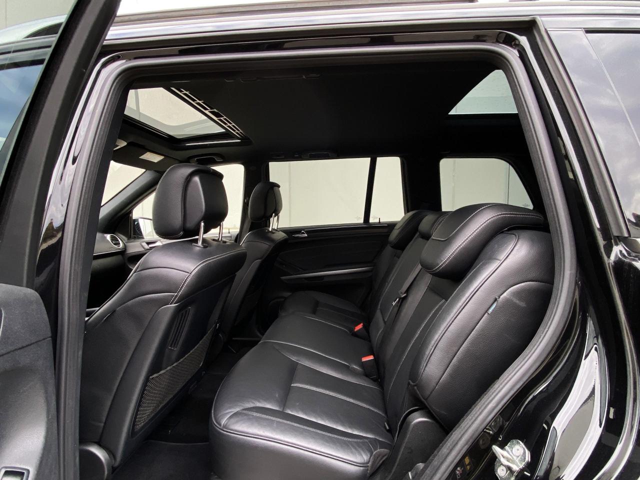 2012 Mercedes-Benz GL-Class GL550 4MATIC-GRAND EDITION-AMG SPORT PKG-CARPLAY - Photo #20