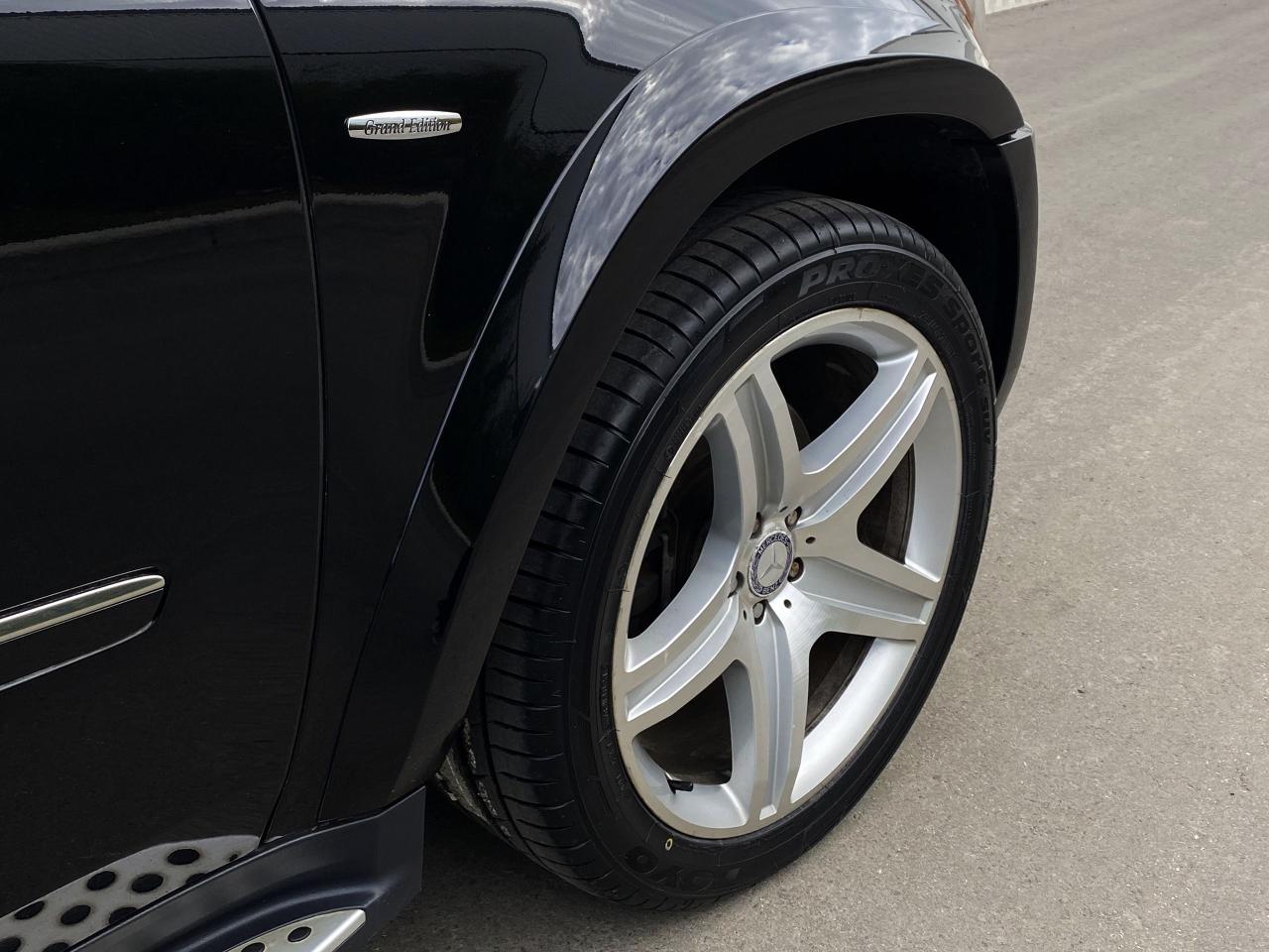 2012 Mercedes-Benz GL-Class GL550 4MATIC-GRAND EDITION-AMG SPORT PKG-CARPLAY - Photo #13