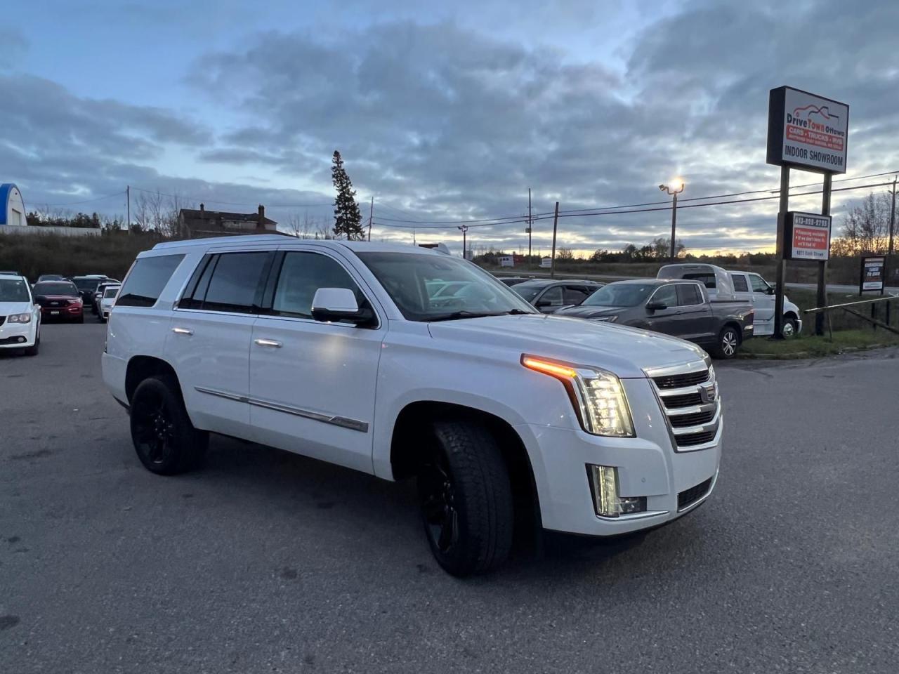 2016 Cadillac Escalade Premium Collection - Photo #7