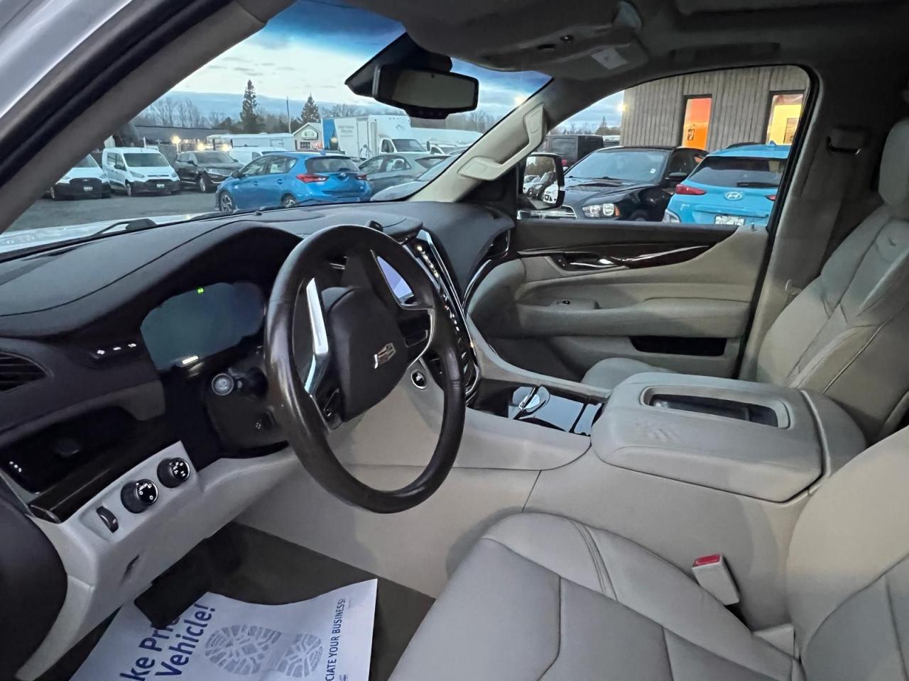 2016 Cadillac Escalade Premium Collection - Photo #9