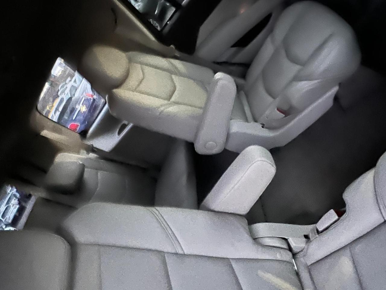 2016 Cadillac Escalade Premium Collection - Photo #12