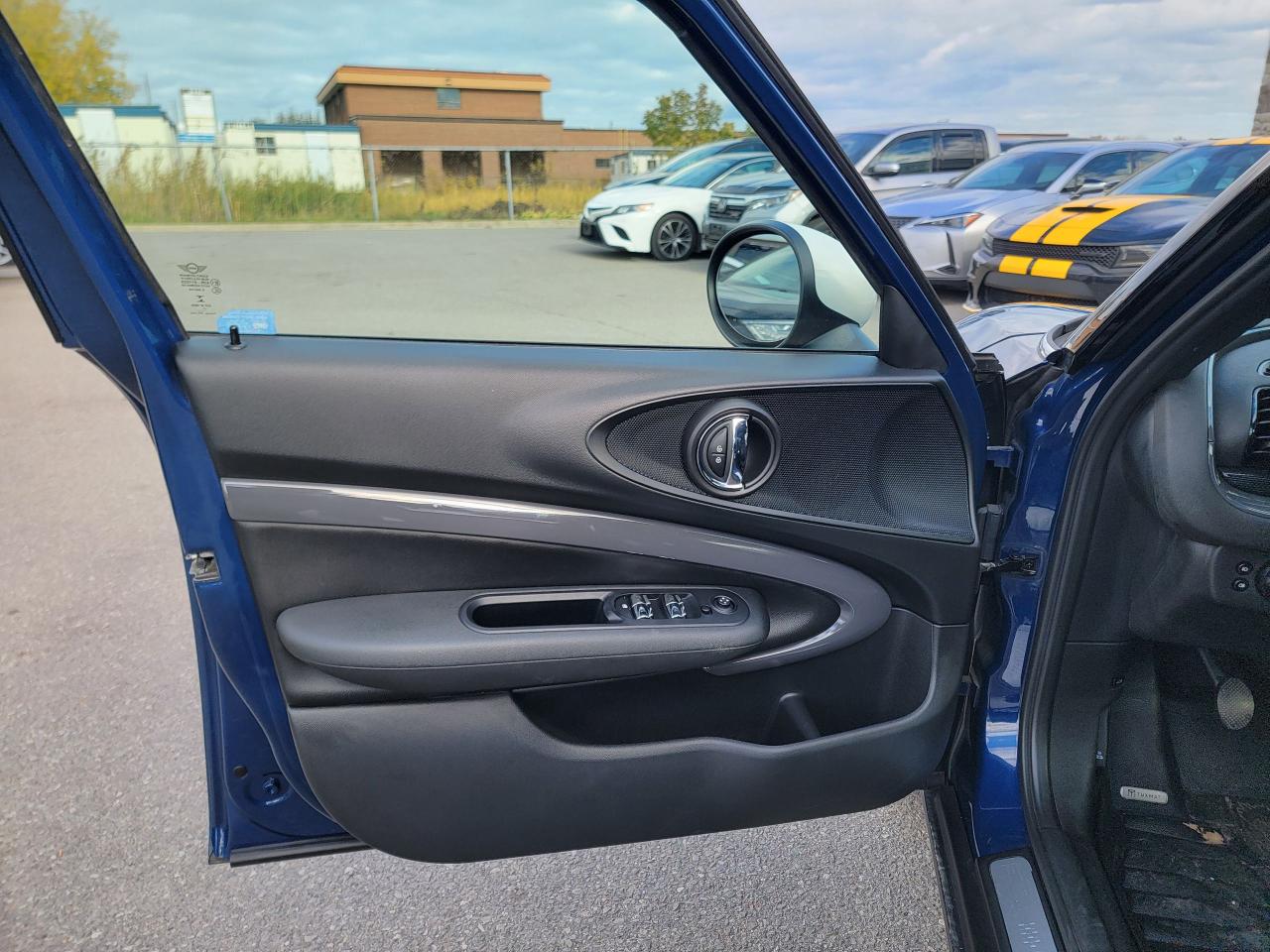 2018 MINI Cooper Clubman Cooper S - Photo #13