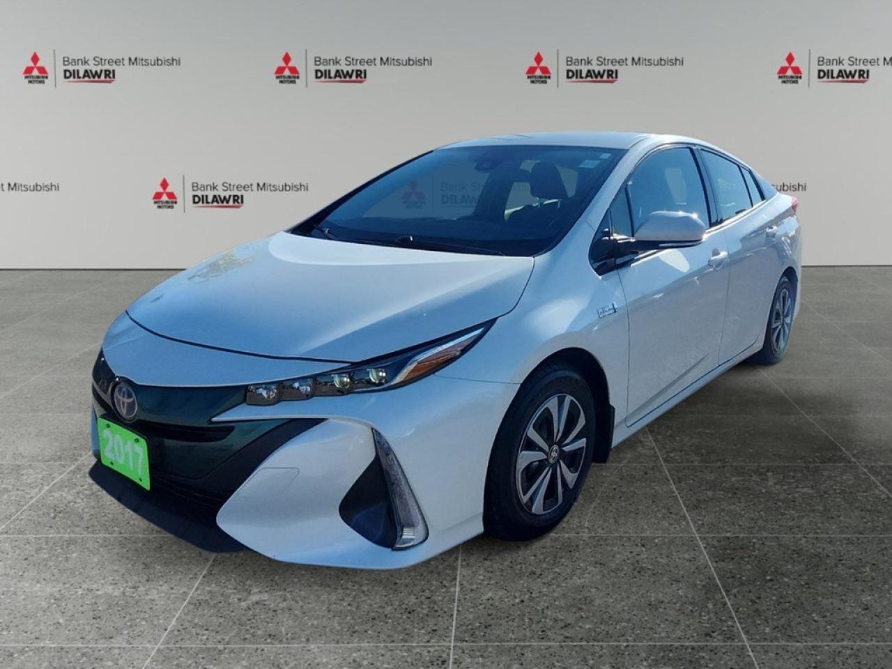 Used 2017 Toyota Prius Prime 5dr HB for sale in Gloucester, ON