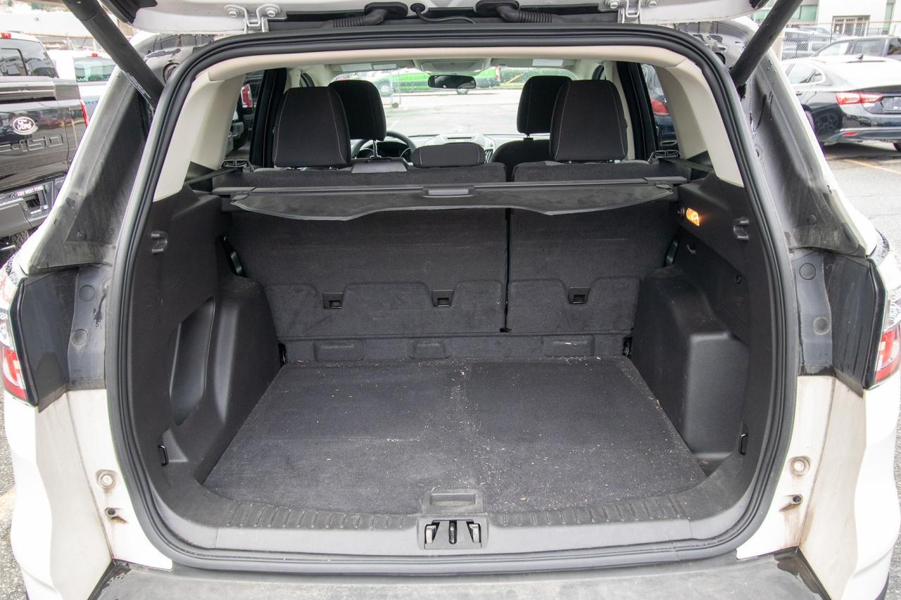 2017 Ford Escape SE Photo5