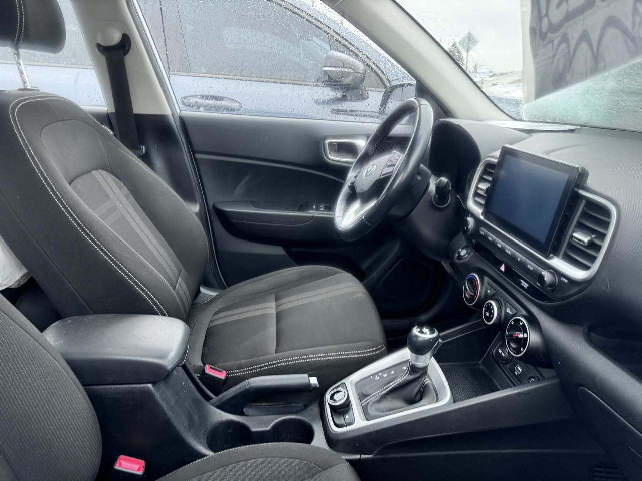 2020 Hyundai Venue Trend Photo2