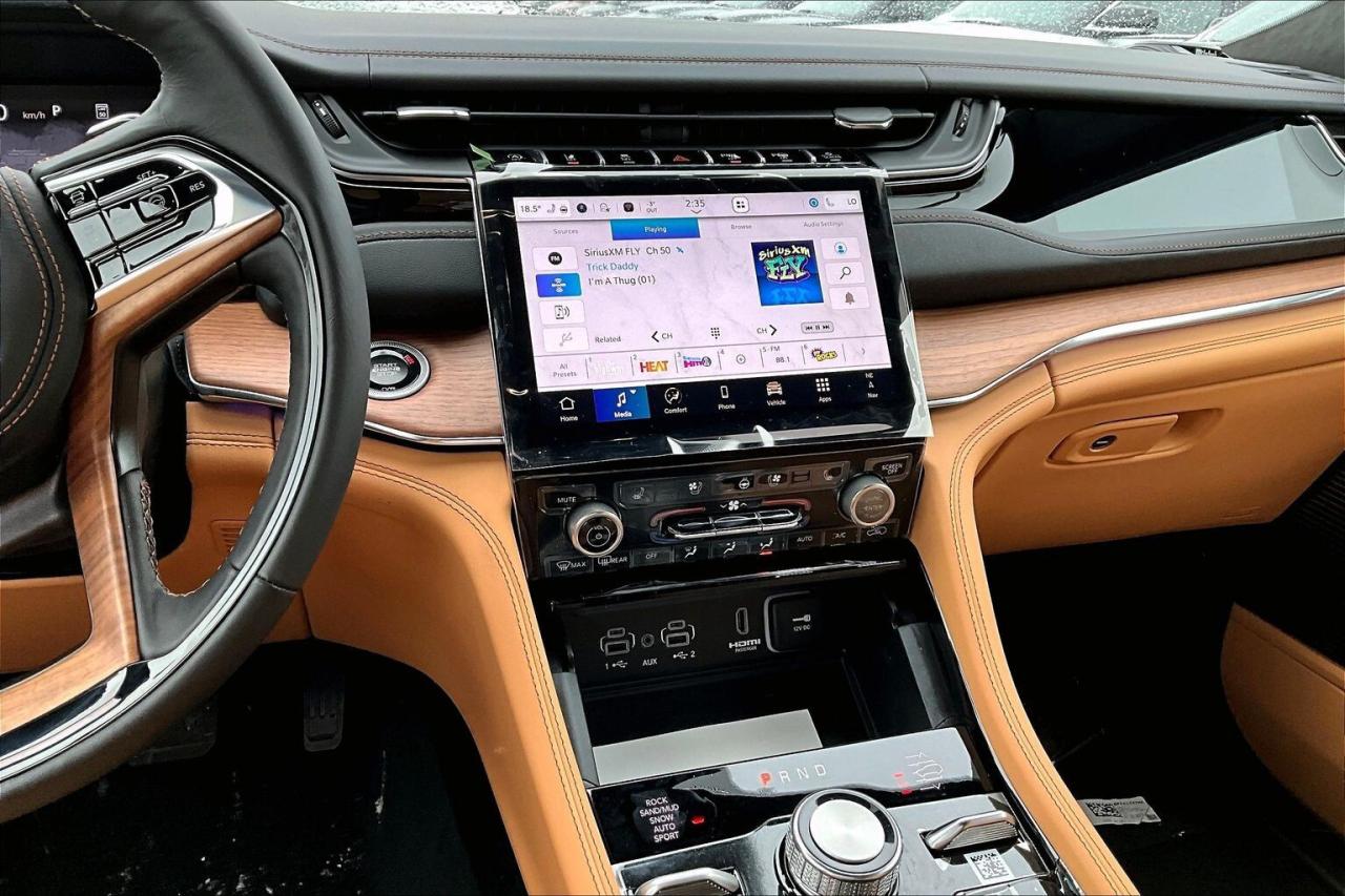 2025 Jeep Grand Cherokee SUMMIT RESERVE | High Altitude | Adv Protech | 4X4 Photo