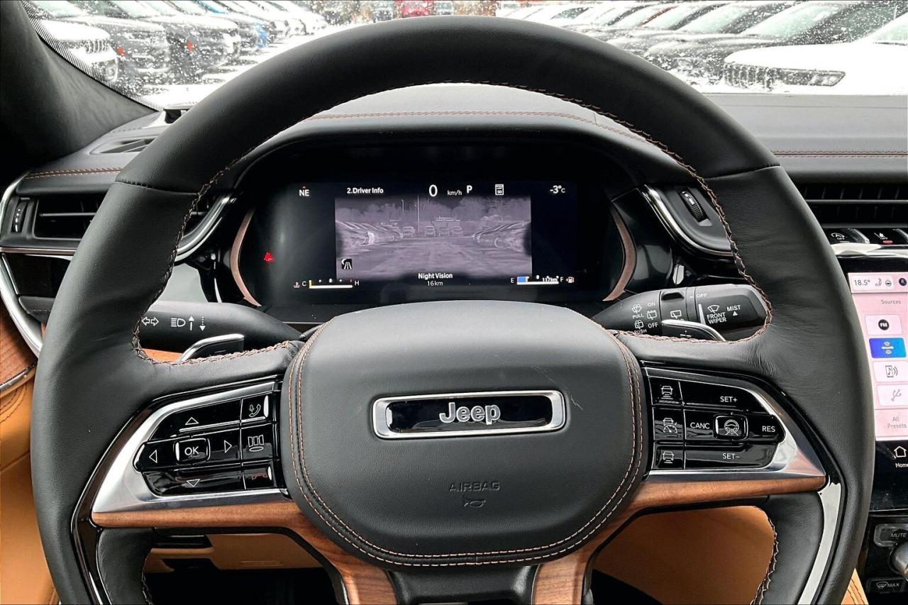 2025 Jeep Grand Cherokee SUMMIT RESERVE | High Altitude | Adv Protech | 4X4 Photo