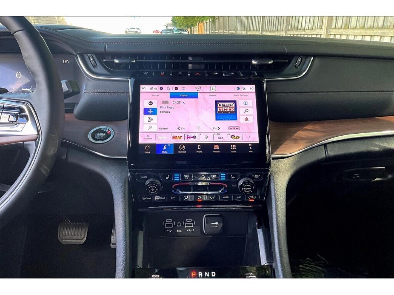 2025 Jeep Grand Cherokee SUMMIT | High Altitude | Lux Tech 5 | Adv Pro Tech Photo