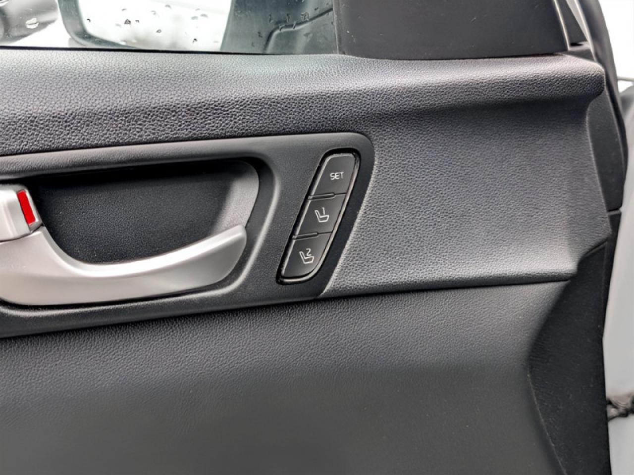 2016 Kia Optima LX+  **MEM SEAT - HTD SW** Photo