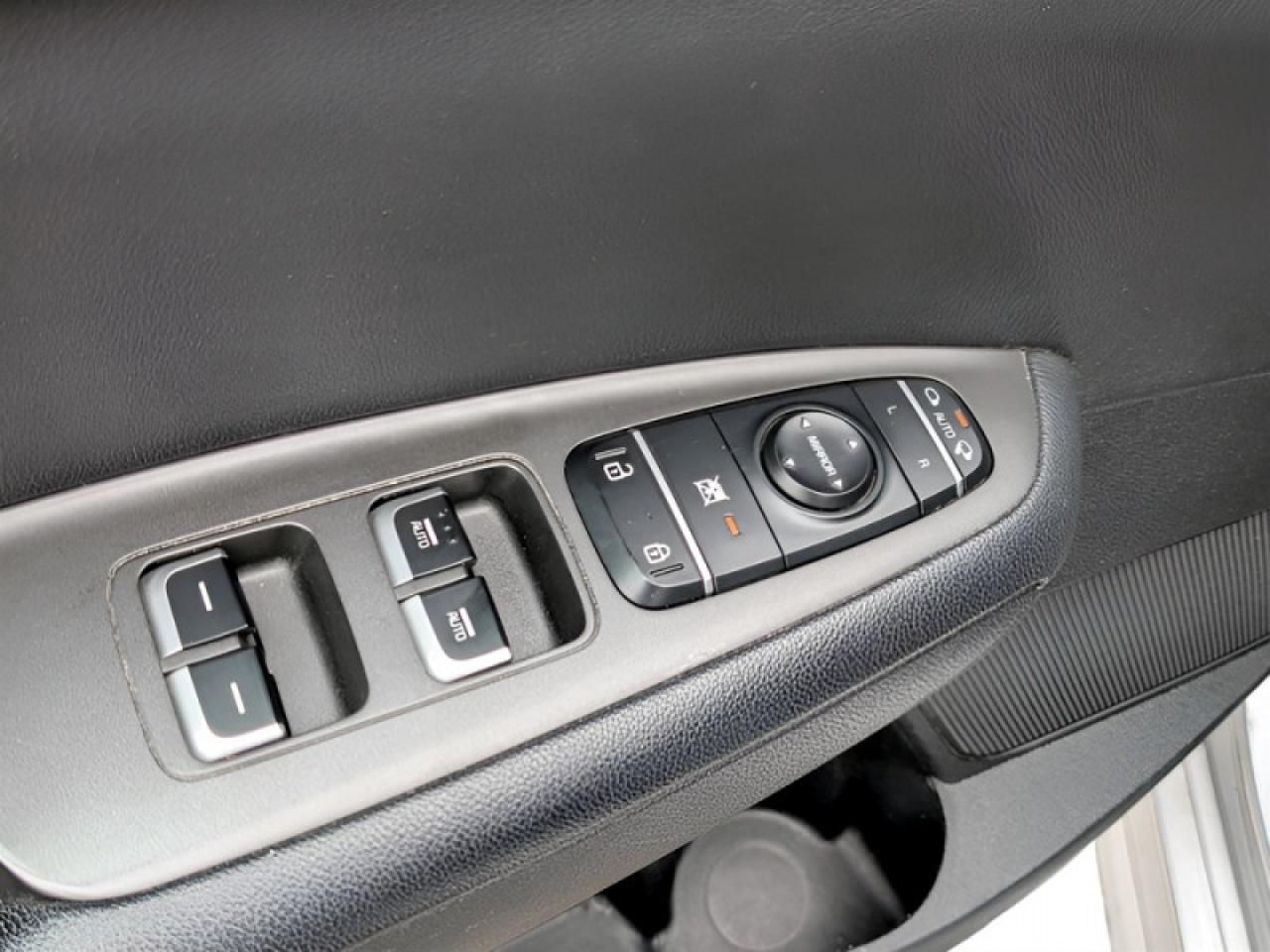 2016 Kia Optima LX+  **MEM SEAT - HTD SW** Photo