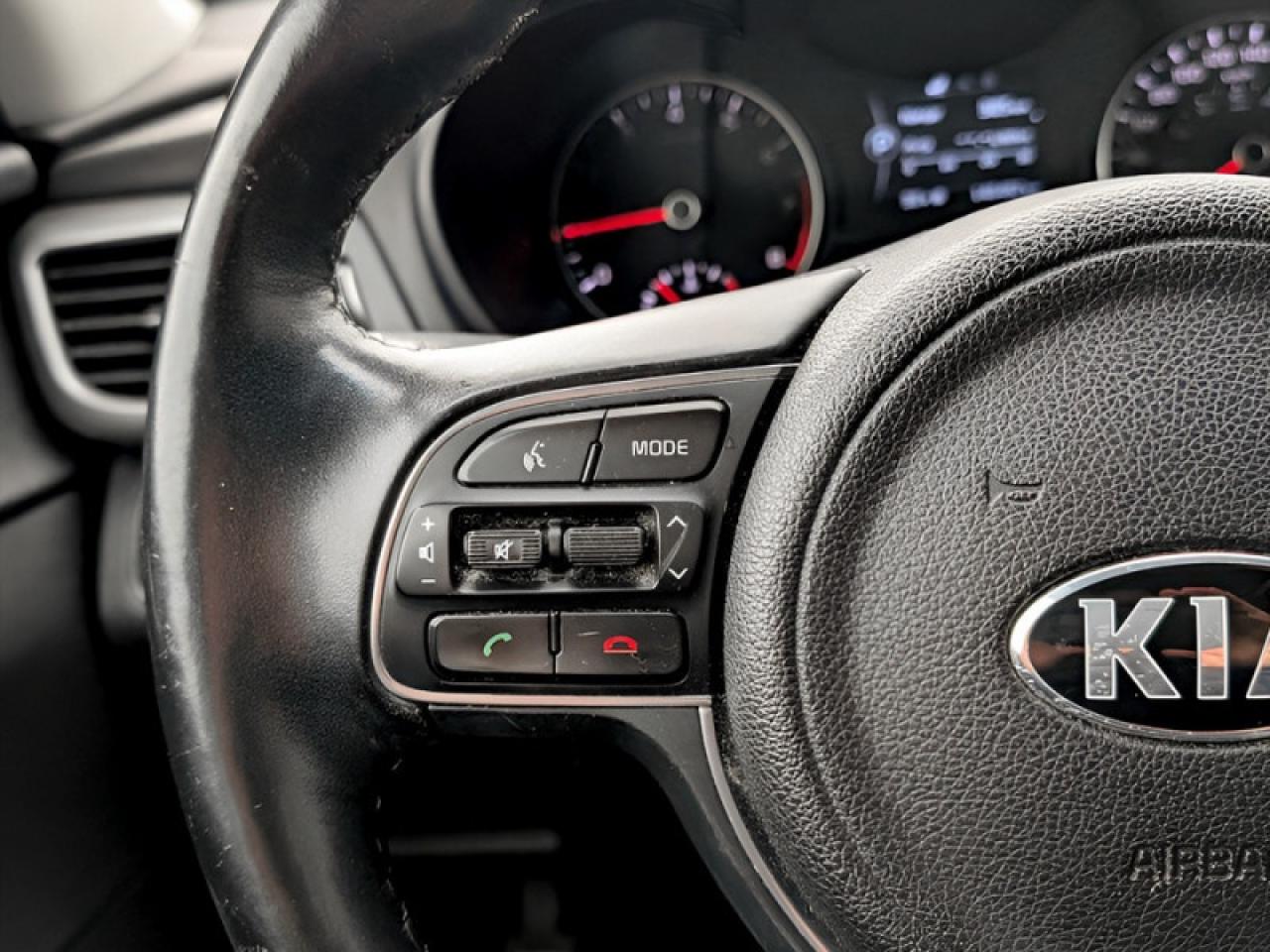 2016 Kia Optima LX+  **MEM SEAT - HTD SW** Photo