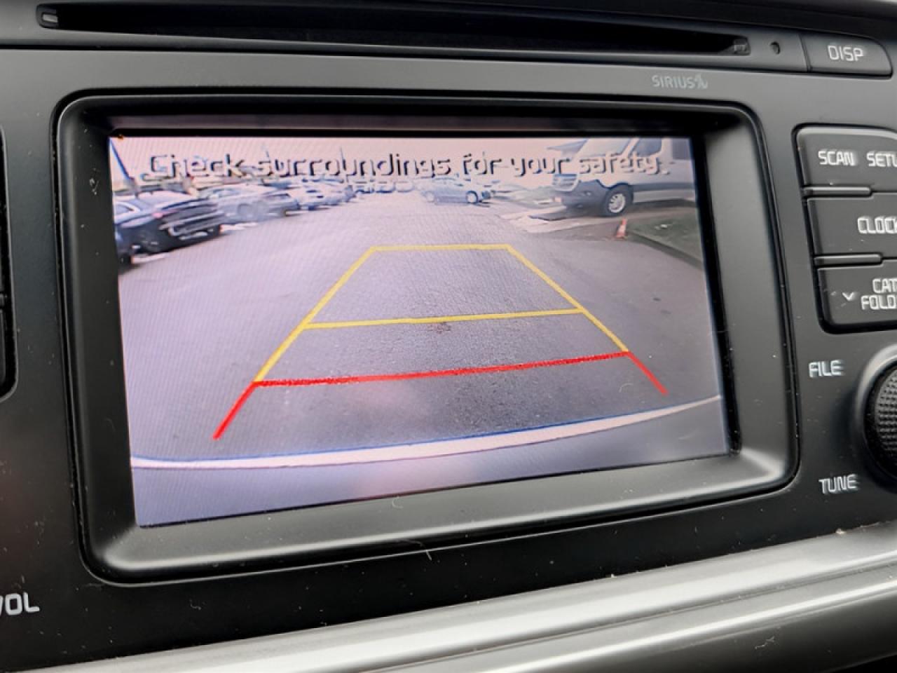 2016 Kia Optima LX+  **MEM SEAT - HTD SW** Photo