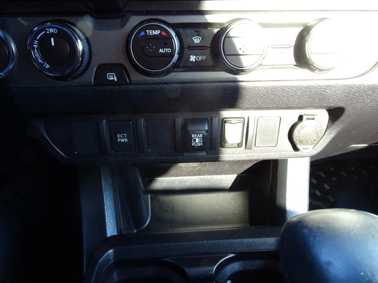 2019 Toyota Tacoma SR5 - Photo #15