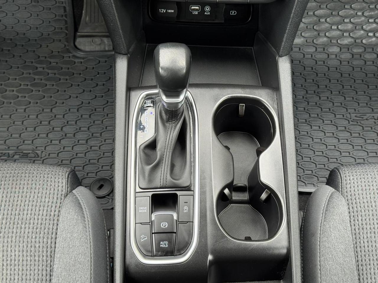 2020 Hyundai Santa Fe 2.4L Essential AWD w/Safety Package Photo