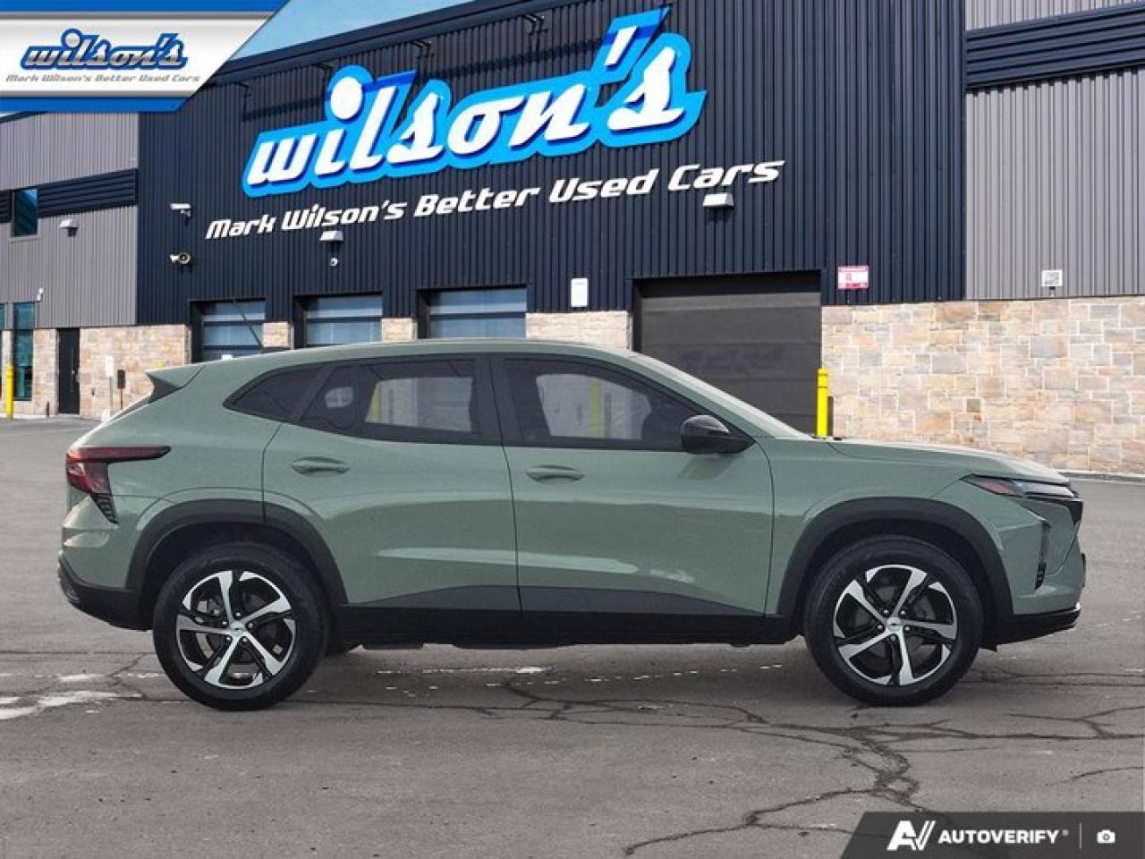 2024 Chevrolet Trax 1RS | Sunroof | Heated Wheel + Seats | CarPlay + Android | Rear Camera | Alloy Wheels and More ! Photo