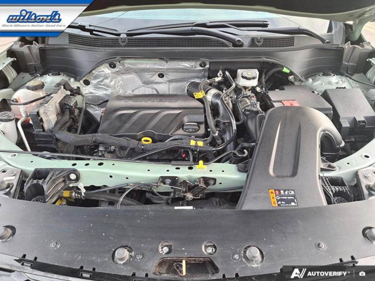 2024 Chevrolet Trax 1RS | Sunroof | Heated Wheel + Seats | CarPlay + Android | Rear Camera | Alloy Wheels and More ! Photo