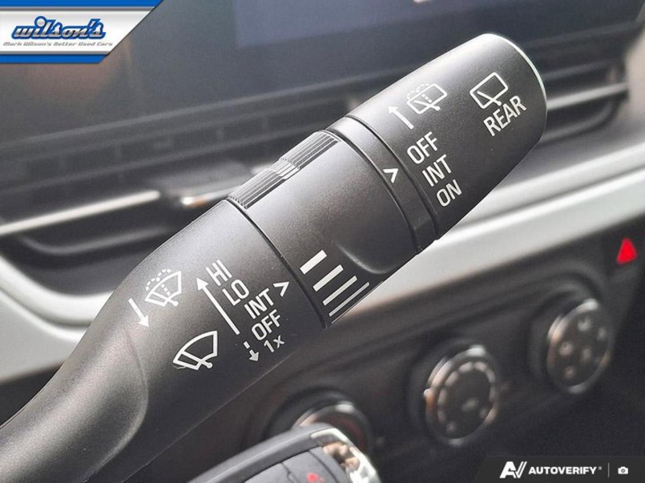 2024 Chevrolet Trax 1RS | Sunroof | Heated Wheel + Seats | CarPlay + Android | Rear Camera | Alloy Wheels and More ! Photo