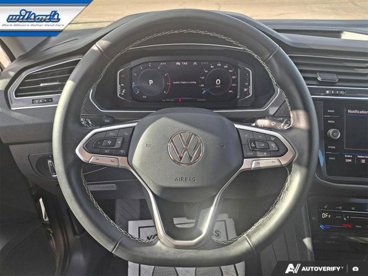 2024 Volkswagen Tiguan Comfortline AWD | Panoramic Sunroof | Leather | Heated Seats | CarPlay + Android | Rear Cam & More ! Photo