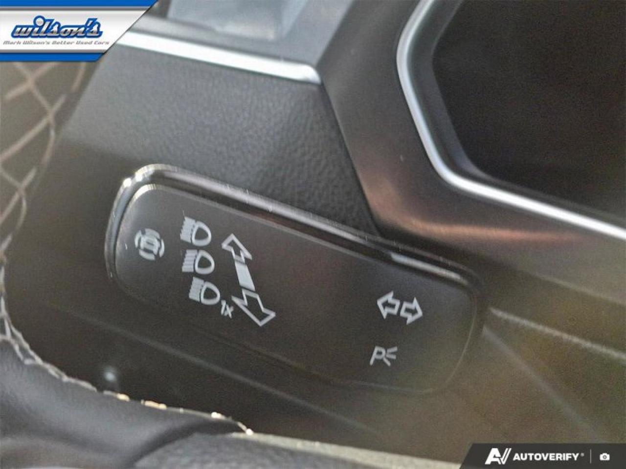 2024 Volkswagen Tiguan Comfortline AWD | Panoramic Sunroof | Leather | Heated Seats | CarPlay + Android | Rear Cam & More ! Photo