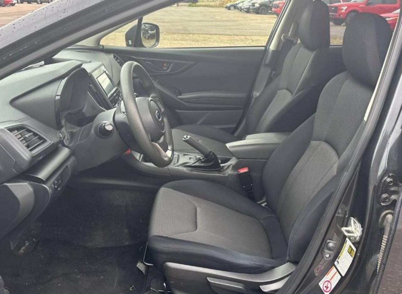 2018 Subaru XV Crosstrek Convenience AWD | 6 Speed Manual | CarPlay + Android | Bluetooth | Rear Cam | Alloy Wheels and More! Photo2