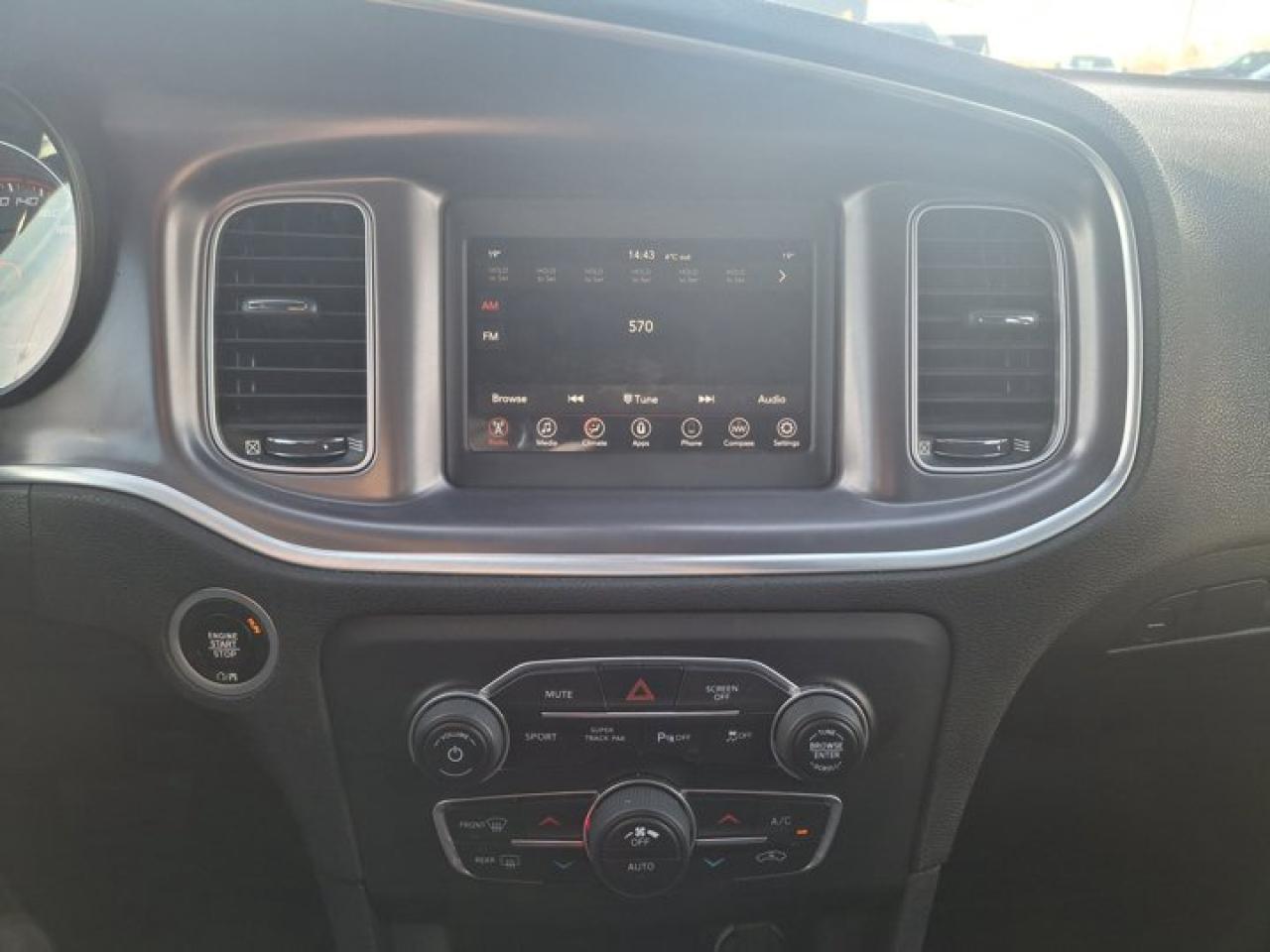 2020 Dodge Charger R/T | Hemi | Power Seat | CarPlay + Android | Remote Start | Tint | Rear Cam & More ! Photo