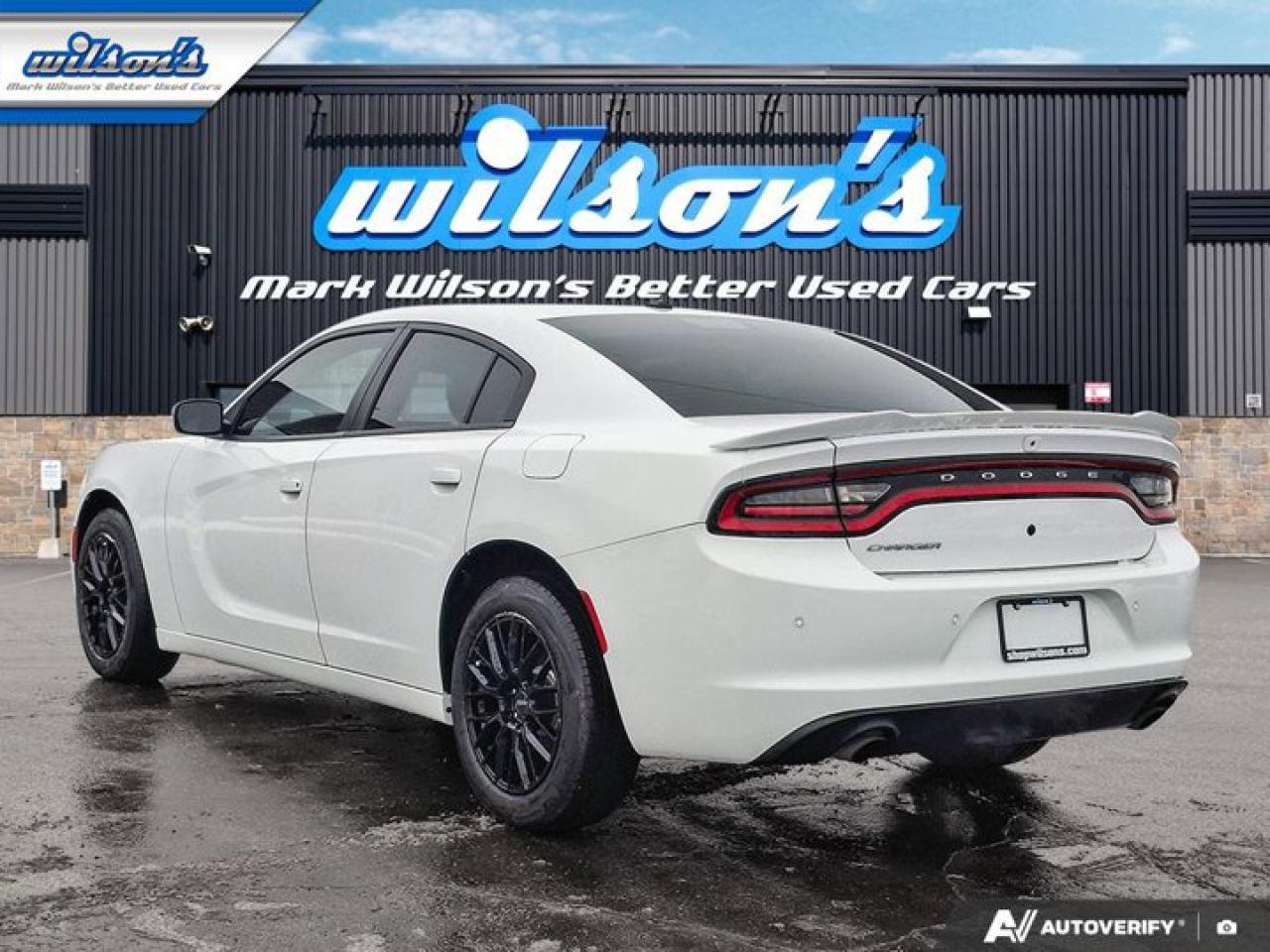 2020 Dodge Charger R/T | Hemi | Power Seat | CarPlay + Android | Remote Start | Tint | Rear Cam | Alloys | Photo