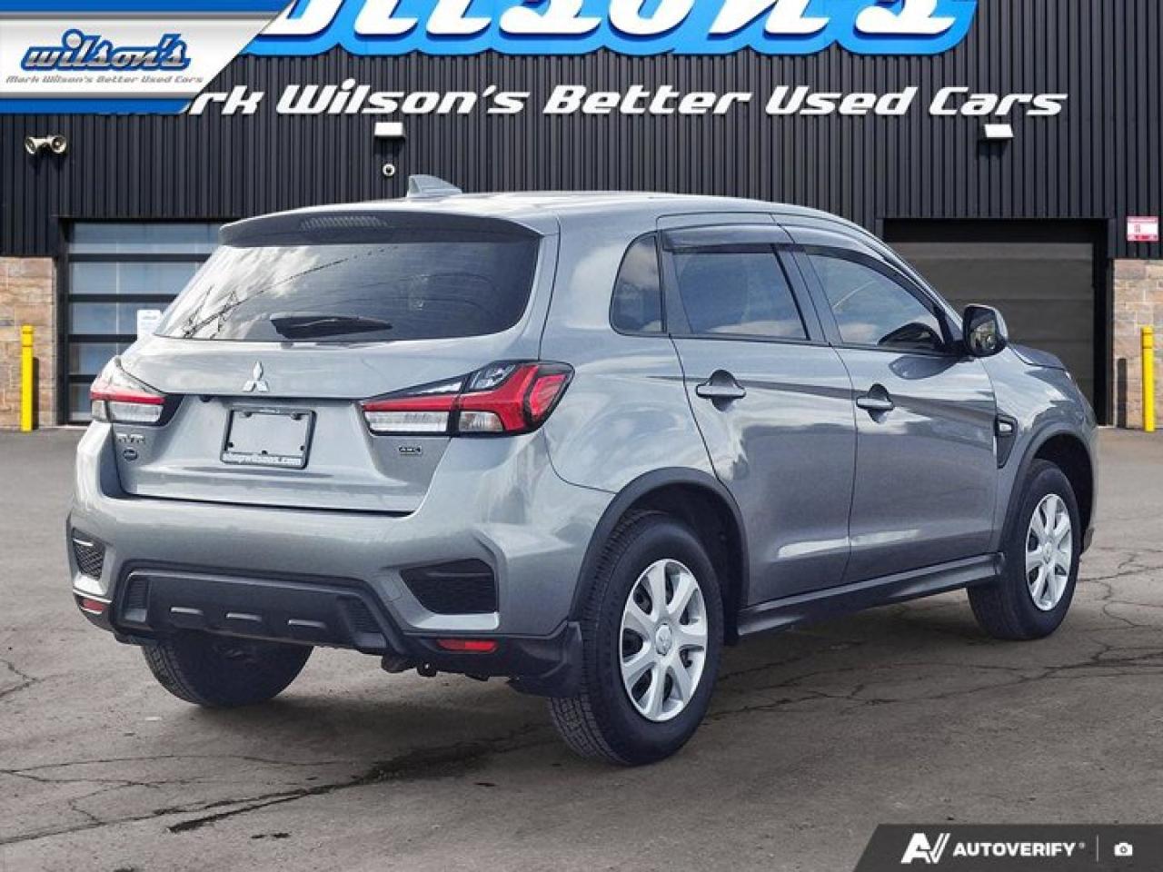 2023 Mitsubishi RVR ES AWD | Heated Seats | CarPlay + Android | Rear Cam | and More ! Photo4