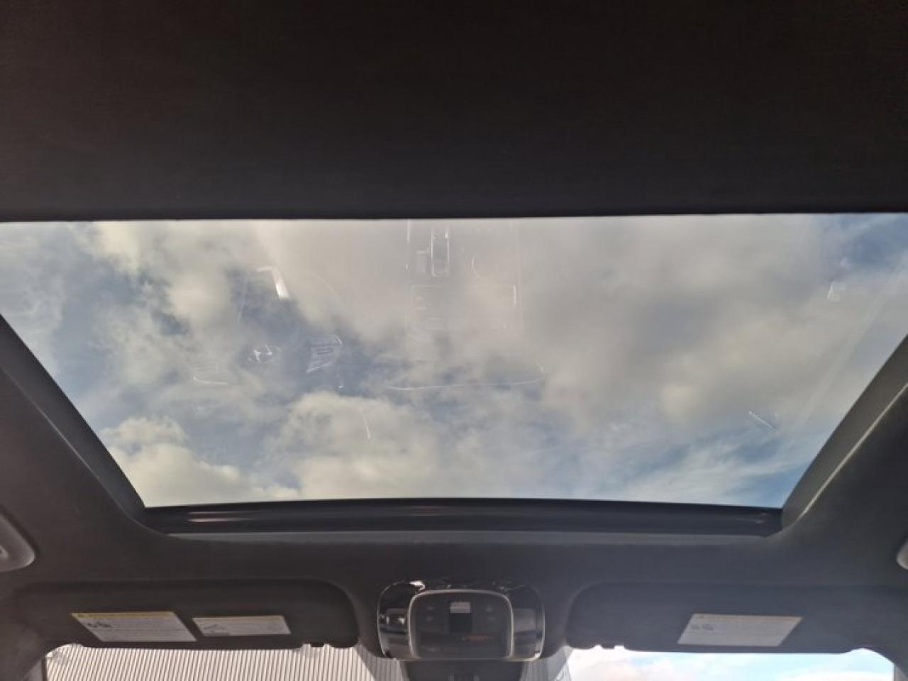 2021 Hyundai Santa Fe Ultimate Calligraphy AWD | Leather | Pano Roof | Heated + Ventilated Seats | New Tires | New Brakes Photo