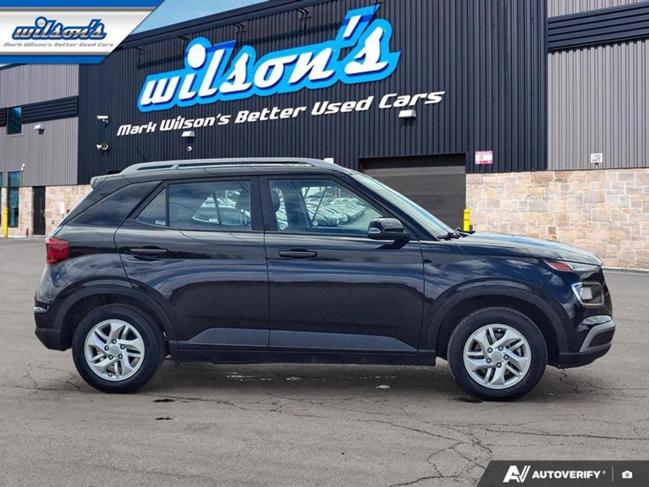2021 Hyundai Santa Fe Ultimate Calligraphy | Leather | Pano Roof | Heated + Ventilated Seats | New Tires | New Brakes Photo