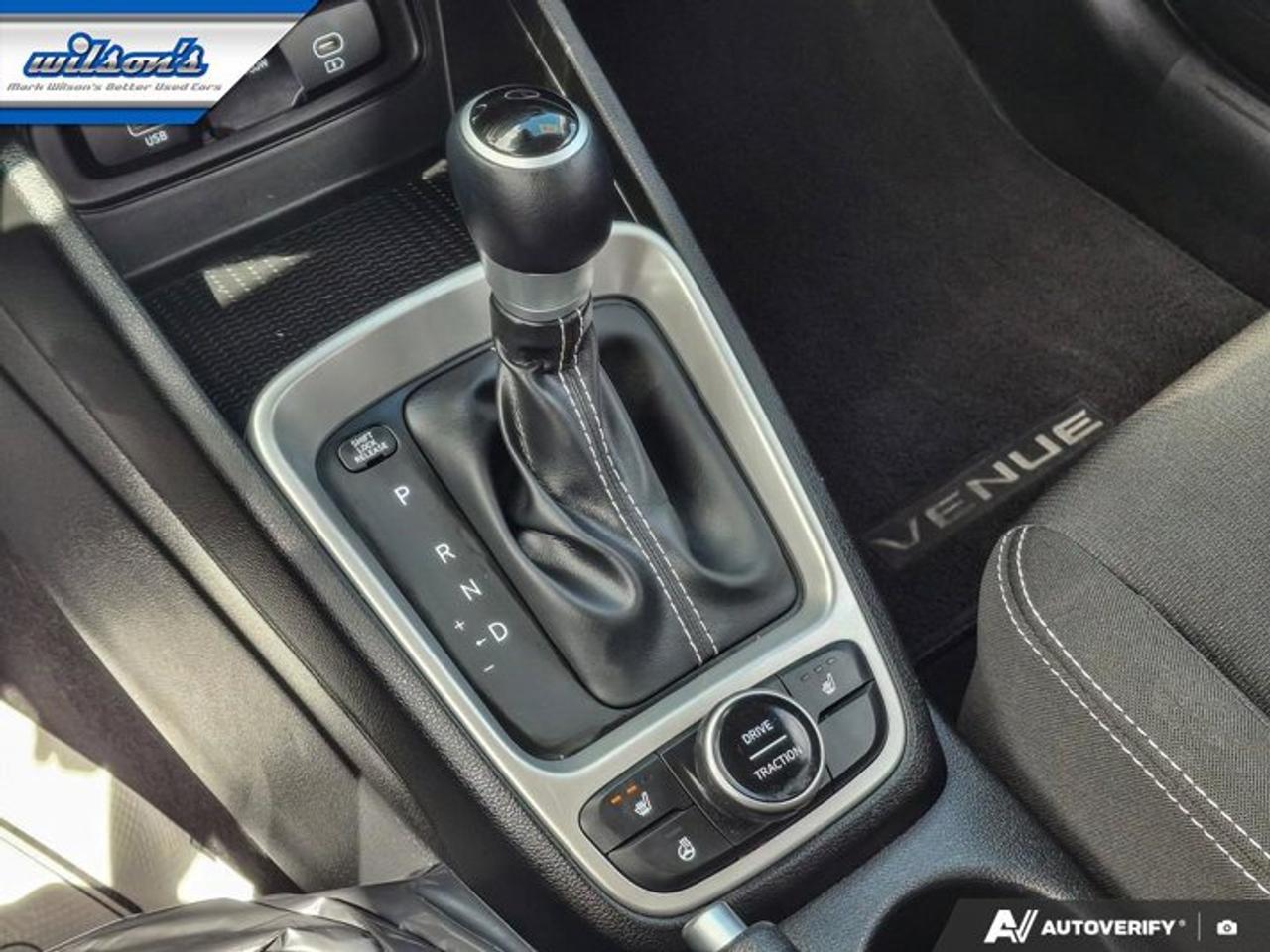 2021 Hyundai Santa Fe Ultimate Calligraphy | Leather | Pano Roof | Heated + Ventilated Seats | New Tires | New Brakes Photo