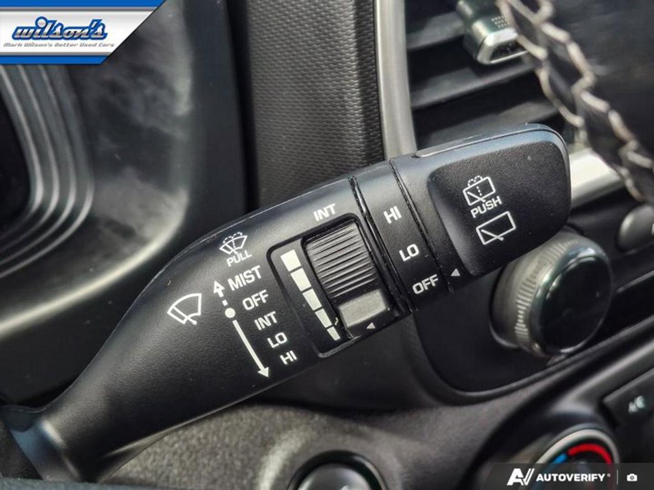2021 Hyundai Santa Fe Ultimate Calligraphy | Leather | Pano Roof | Heated + Ventilated Seats | New Tires | New Brakes Photo
