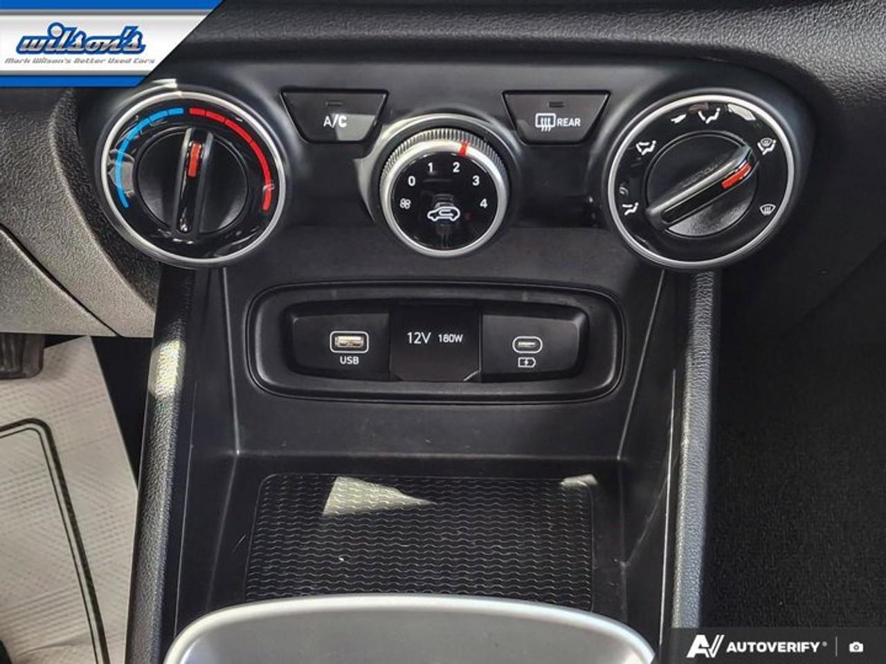 2021 Hyundai Santa Fe Ultimate Calligraphy | Leather | Pano Roof | Heated + Ventilated Seats | New Tires | New Brakes Photo