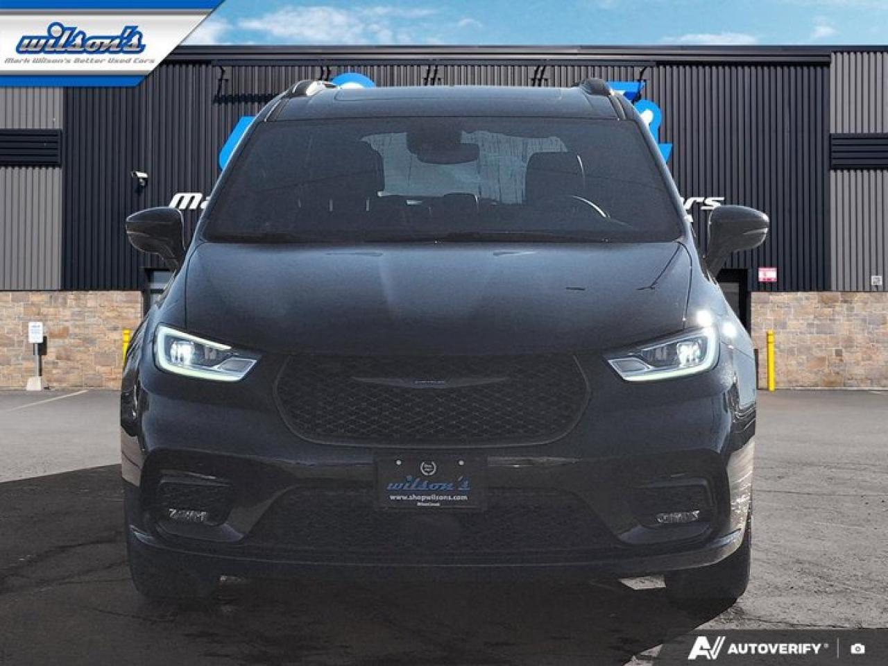 2025 Chrysler Pacifica Limited | Adaptive Cruise | BSM | Heated Steering | Cooled and Heated Seats | Remote Start and More! Photo