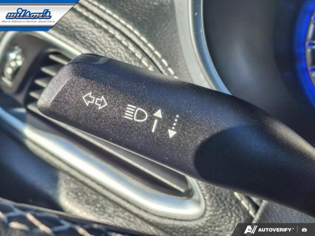 2025 Chrysler Pacifica Limited | Adaptive Cruise | BSM | Heated Steering | Cooled and Heated Seats | Remote Start and More! Photo