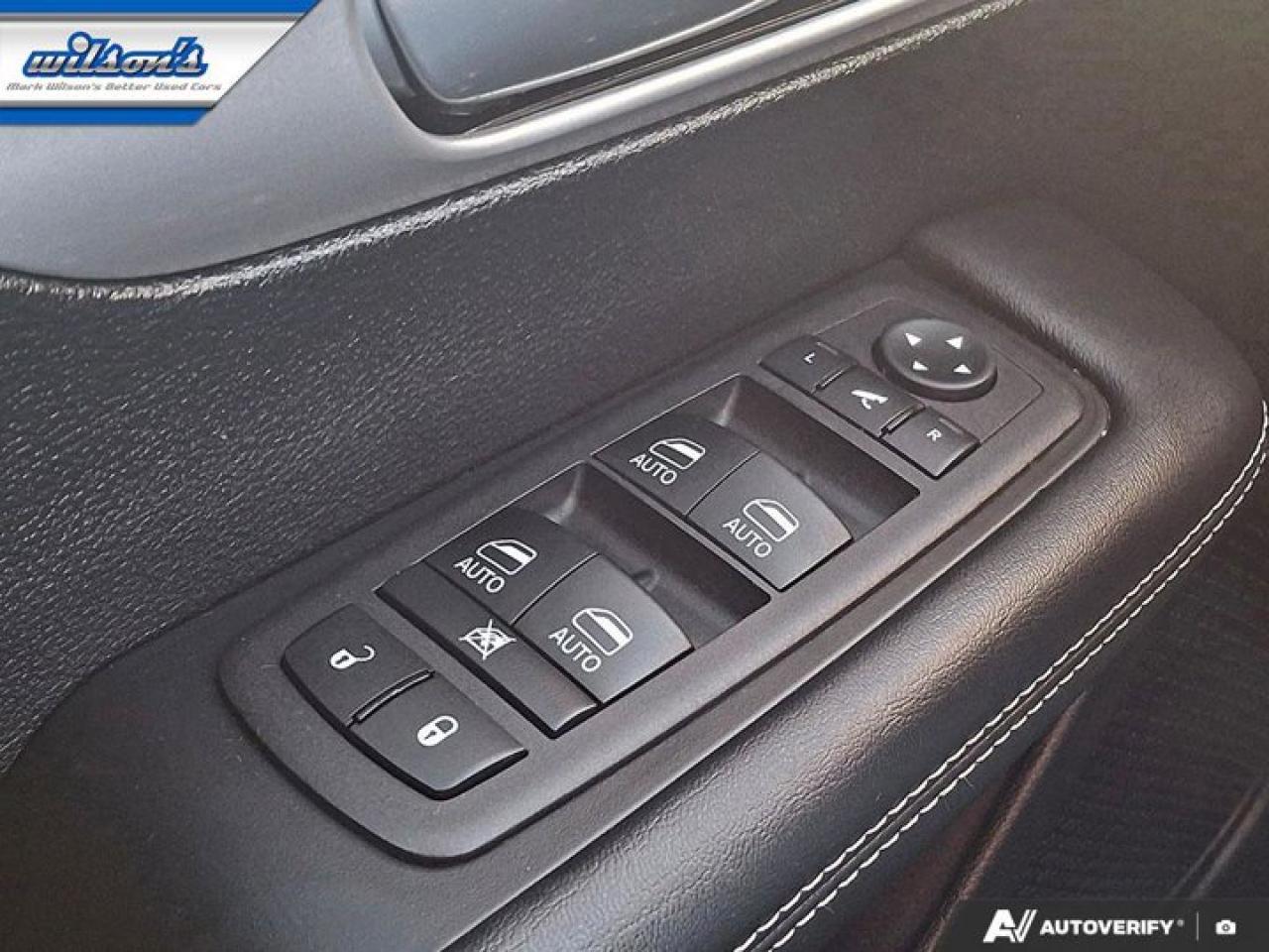 2025 Chrysler Pacifica Limited | Remote Start | Adaptive Cruise | BSM | Heated Steering | Cooled and Heated Seats & More ! Photo