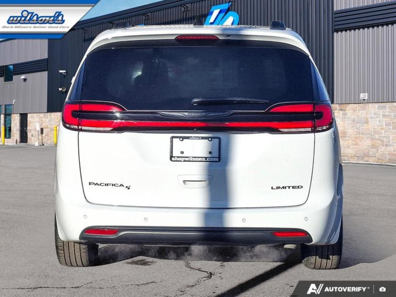 2025 Chrysler Pacifica Limited | Heated Steering | Cooled and Heated Seats| Remote Start | Adaptive Cruise | BSM & More ! Photo3