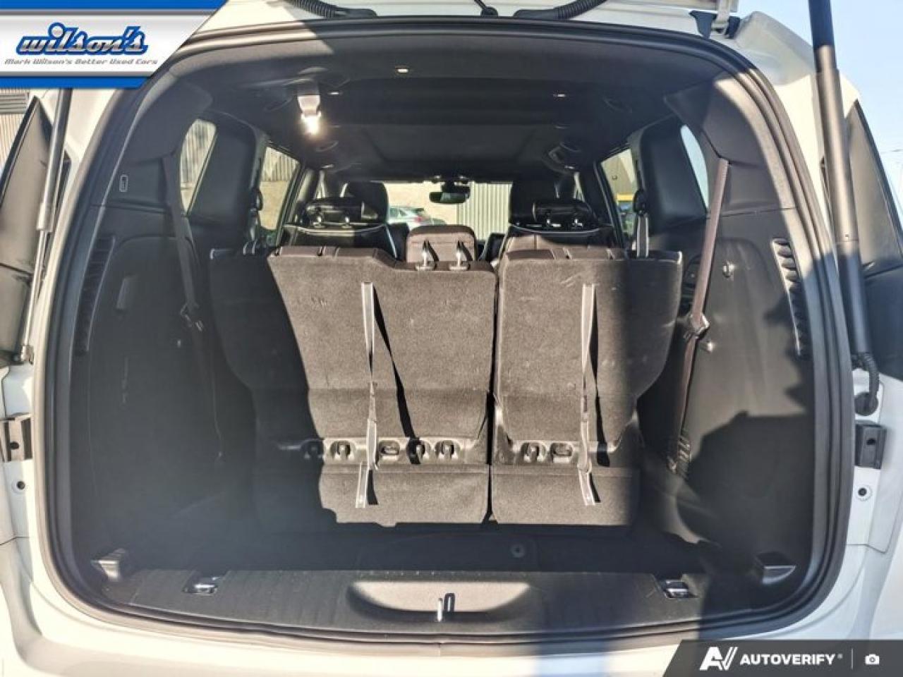 2025 Chrysler Pacifica Limited | Heated Steering | Cooled and Heated Seats| Remote Start | Adaptive Cruise | BSM & More ! Photo