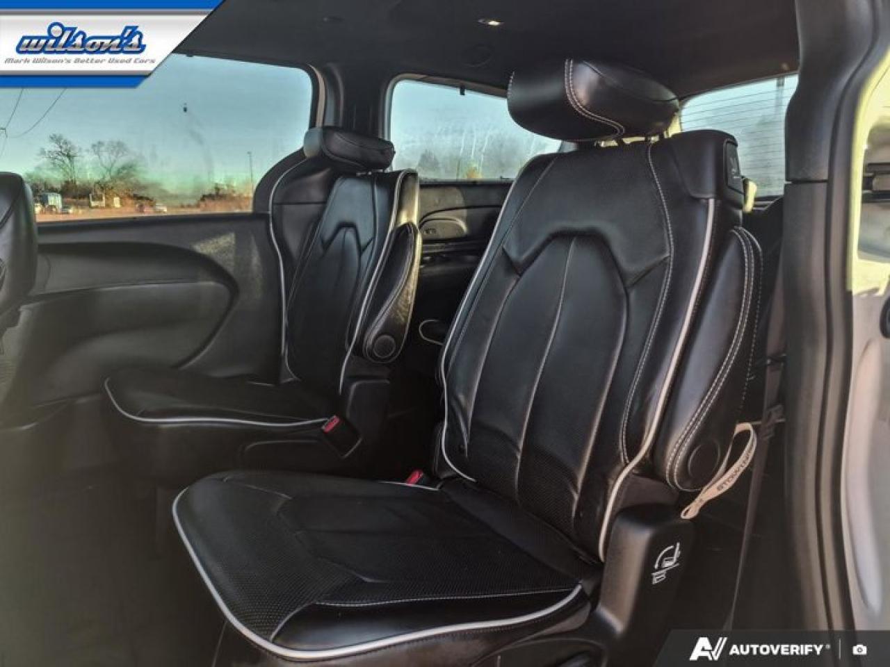 2025 Chrysler Pacifica Limited | Heated Steering | Cooled and Heated Seats| Remote Start | Adaptive Cruise | BSM & More ! Photo