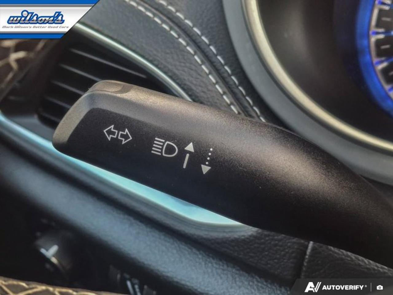 2025 Chrysler Pacifica Limited | Heated Steering | Cooled and Heated Seats| Remote Start | Adaptive Cruise | BSM & More ! Photo