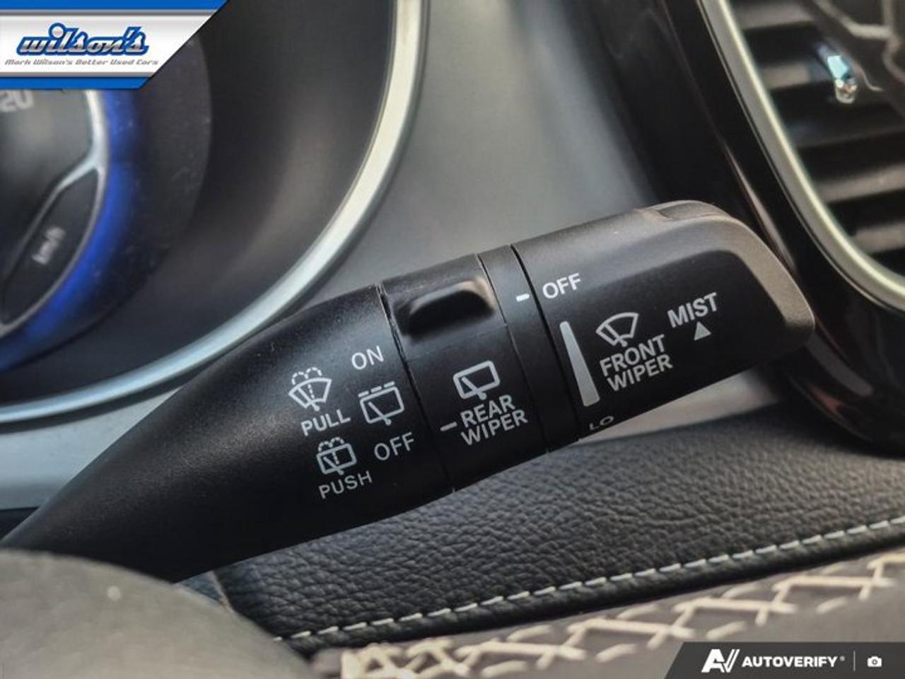 2025 Chrysler Pacifica Limited | Heated Steering | Cooled and Heated Seats| Remote Start | Adaptive Cruise | BSM & More ! Photo