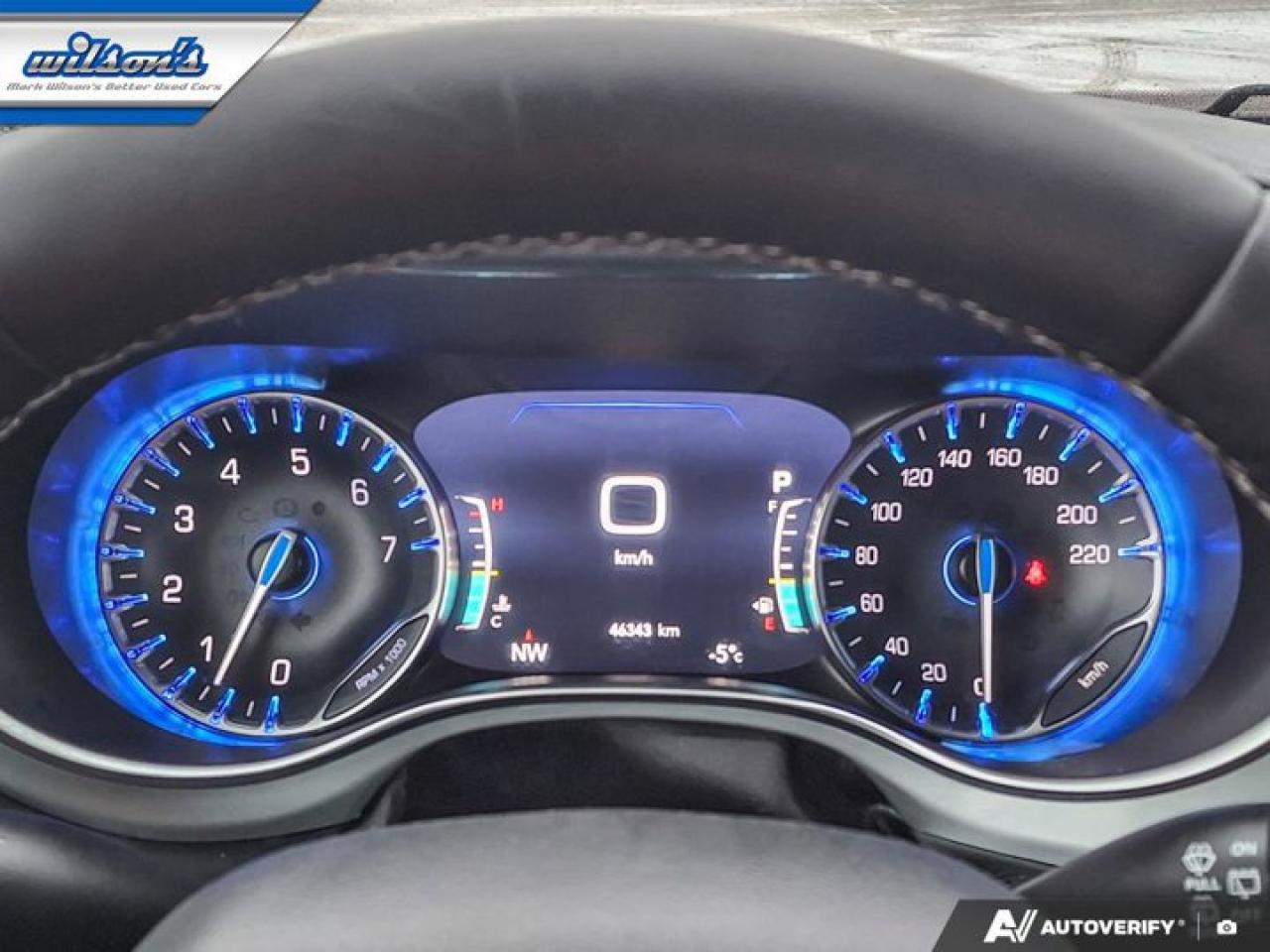 2025 Chrysler Pacifica Limited | Adaptive Cruise | BSM| Heated Steering | Cooled and Heated Seats| Remote Start & More ! Photo