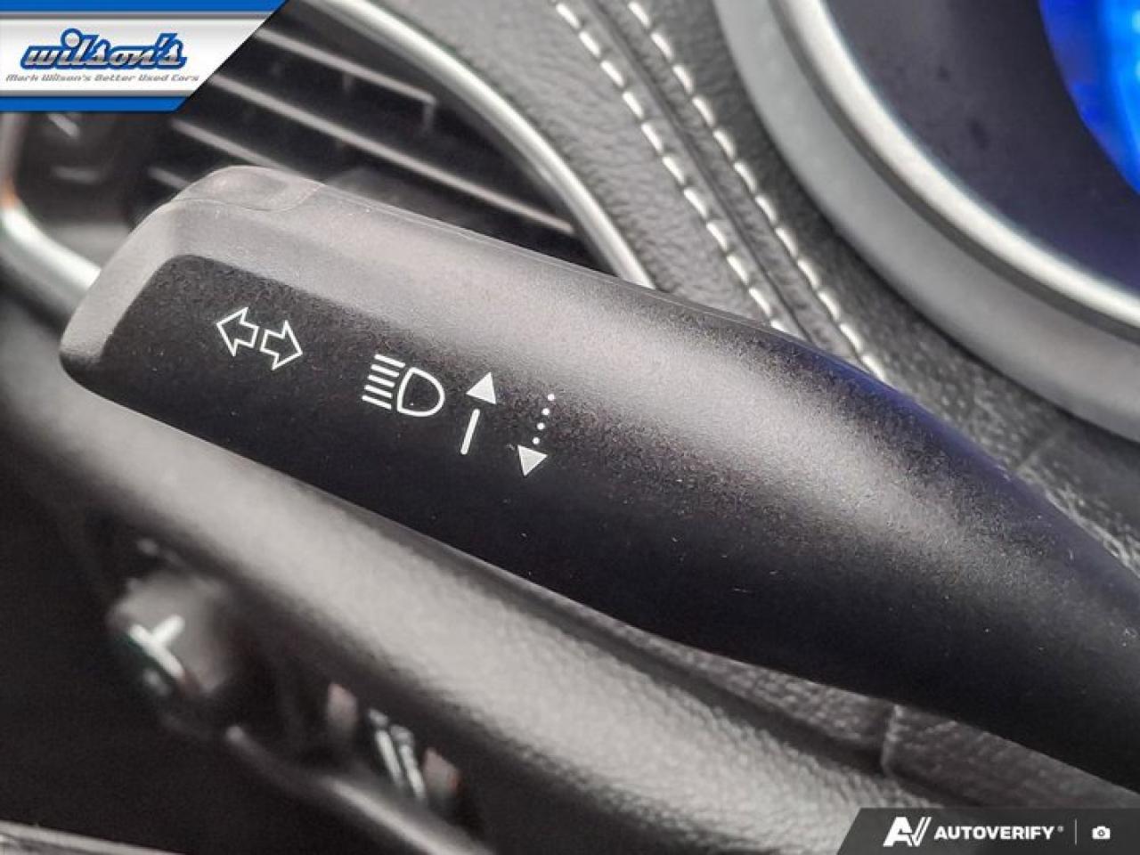 2025 Chrysler Pacifica Limited | Adaptive Cruise | BSM| Heated Steering | Cooled and Heated Seats| Remote Start & More ! Photo