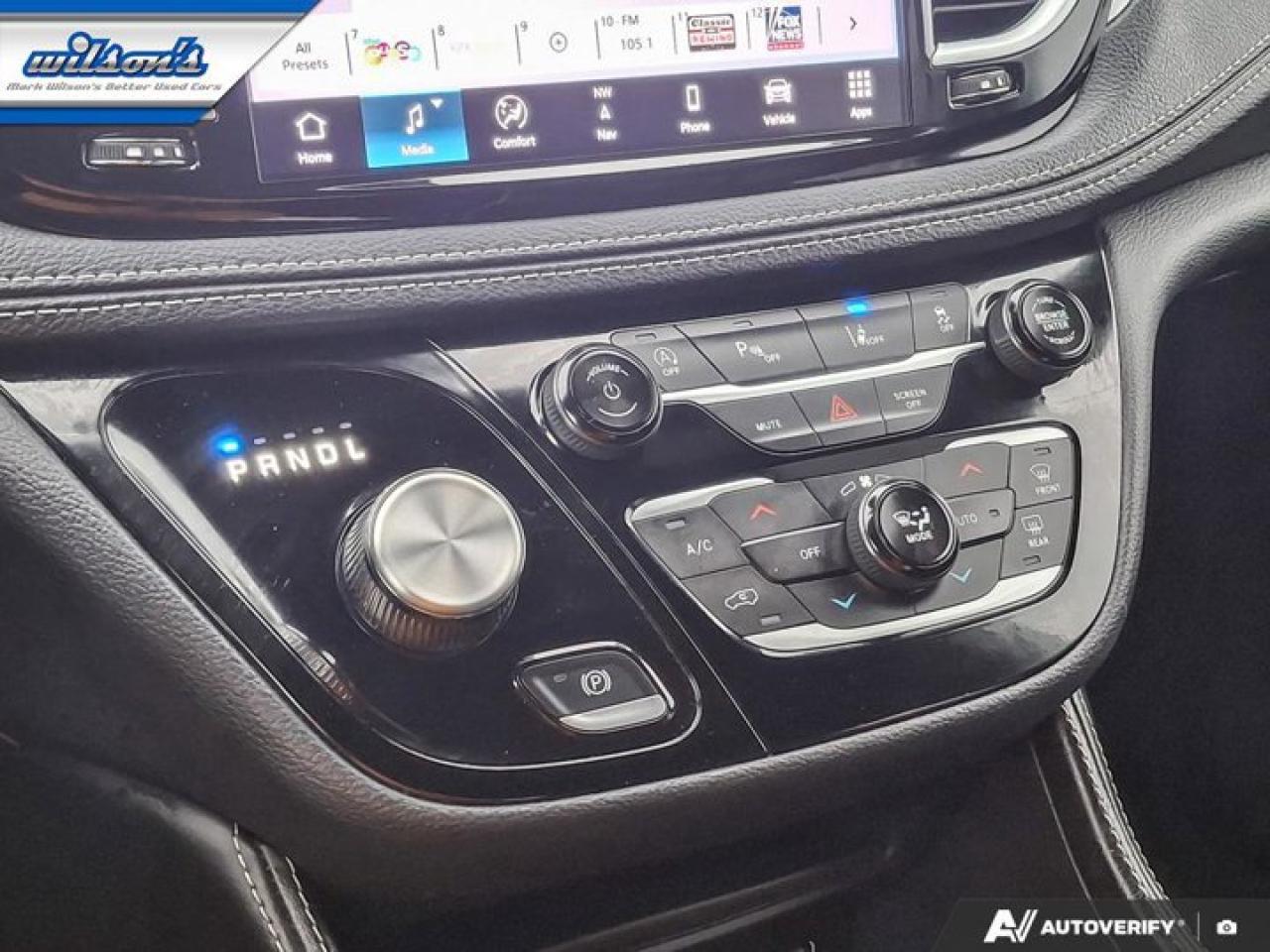 2025 Chrysler Pacifica Limited | Adaptive Cruise | BSM| Heated Steering | Cooled and Heated Seats| Remote Start & More ! Photo