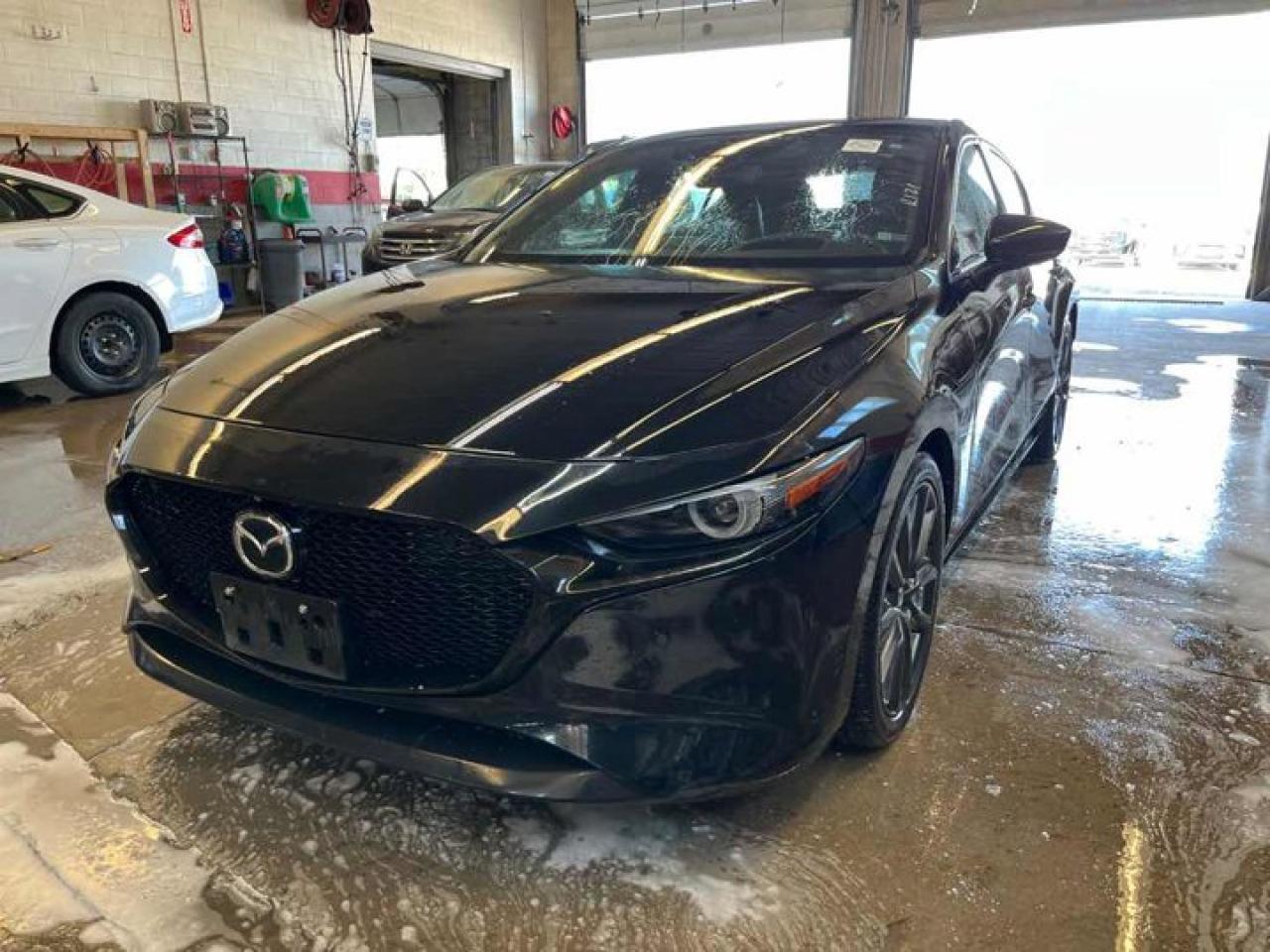 Used 2021 Mazda MAZDA3 Sport GT Hatchback | Heated Seats + Steering | Sunroof | Carplay and Android Auto | and More ! for sale in Guelph, ON