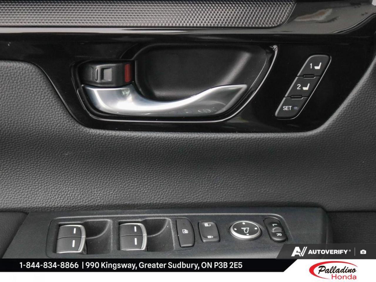 2023 Honda CR-V Hybrid Touring Photo