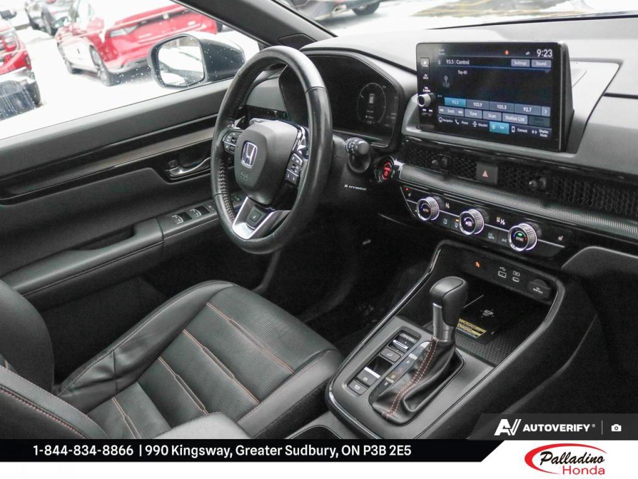 2023 Honda CR-V Hybrid Touring Photo