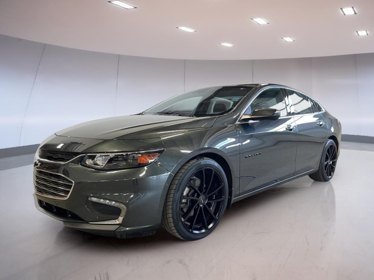 Used 2017 Chevrolet Malibu 4DR SDN PREMIER W/2LZ for sale in Moose Jaw, SK