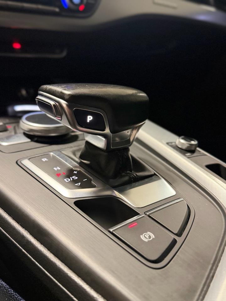 2017 Audi A4 4dr Sdn Auto Progressiv quattro - Photo #14