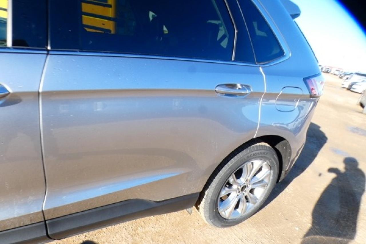 2024 Ford Edge Titanium AWD w/Htd Leather, pano S/R, BUC - Photo #24