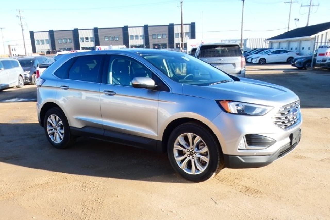 2024 Ford Edge Titanium AWD w/Htd Leather, pano S/R, BUC - Photo #4